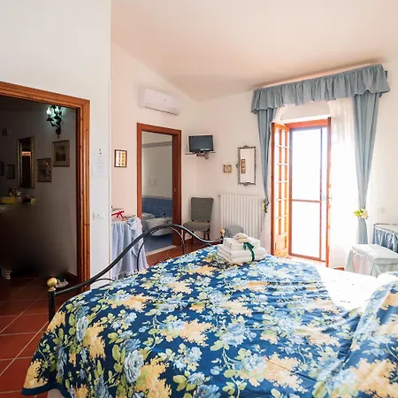 Ida Bed & Breakfast