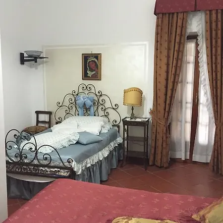Ida Bed & Breakfast 4*