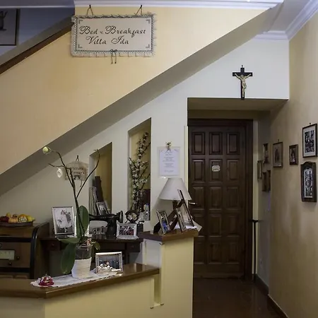 Ida Bed & Breakfast Terracina