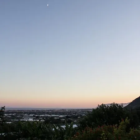 Ida Bed & Breakfast 4* Terracina