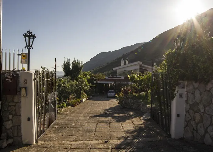 Ida Bed & Breakfast 4*