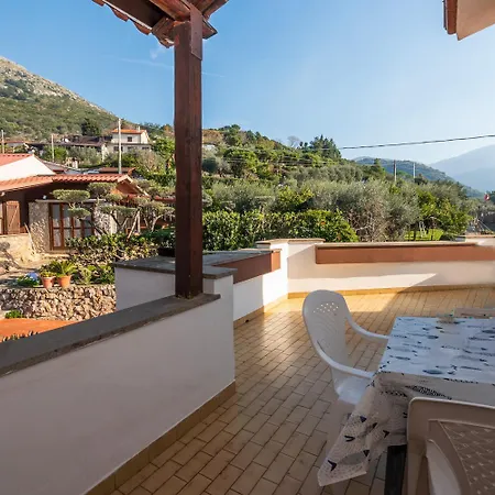 Ida Bed & Breakfast Terracina