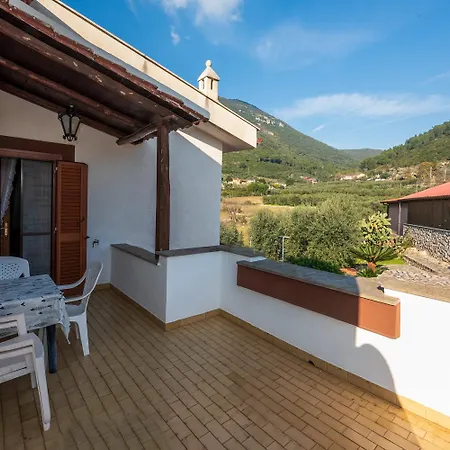 Ida Bed & Breakfast 4*