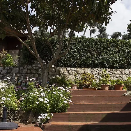 Ida Bed & Breakfast 4*